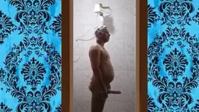 O meu banho gostoso com o pau duro 018