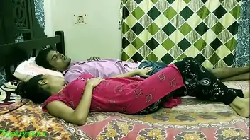 Husband and wife having sex in a pron move