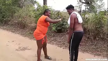 Husband surprises wife with another man