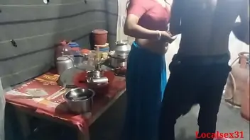 Indian anty fuck in kitchen