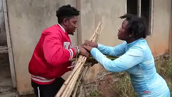 Naija woman fuck her friend husband in the car